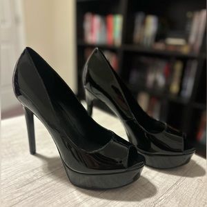 Women's Cacei Peep Toe Platform Pumps size 9